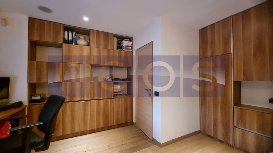 VANZARE 3 CAMERE SEMIDECOMANDAT - Mall Vitan - Poză 4