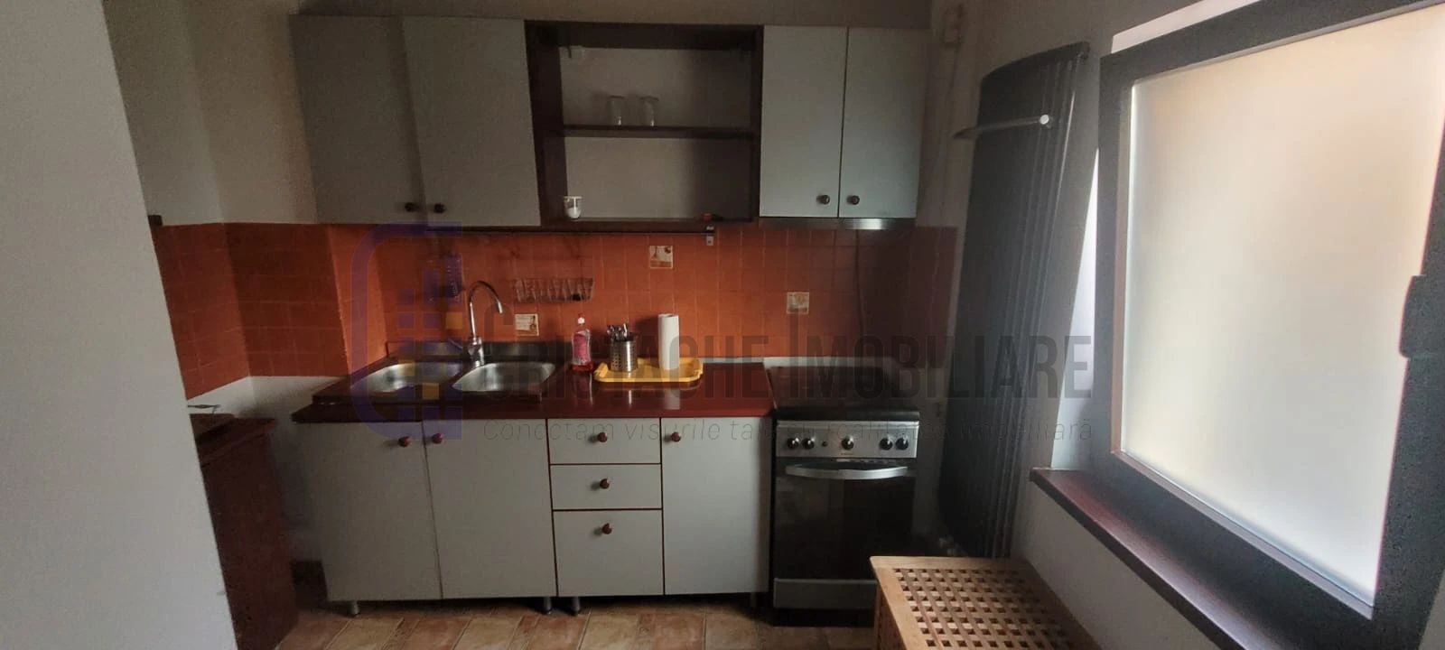 Garsoniera Vitan - Poză 3