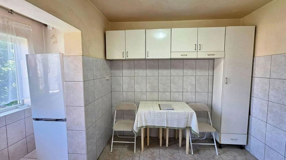 Vand apartament cu 2 camere decomandat in Calea Lipovei - Poză 13