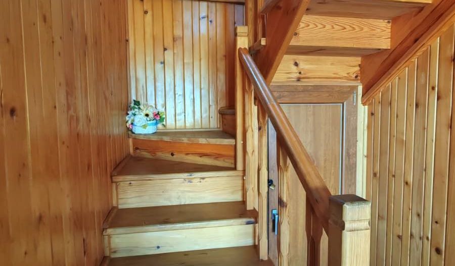 Casa / pensiune investitie sat Pestera, Moieciu, Bran - Poză 10