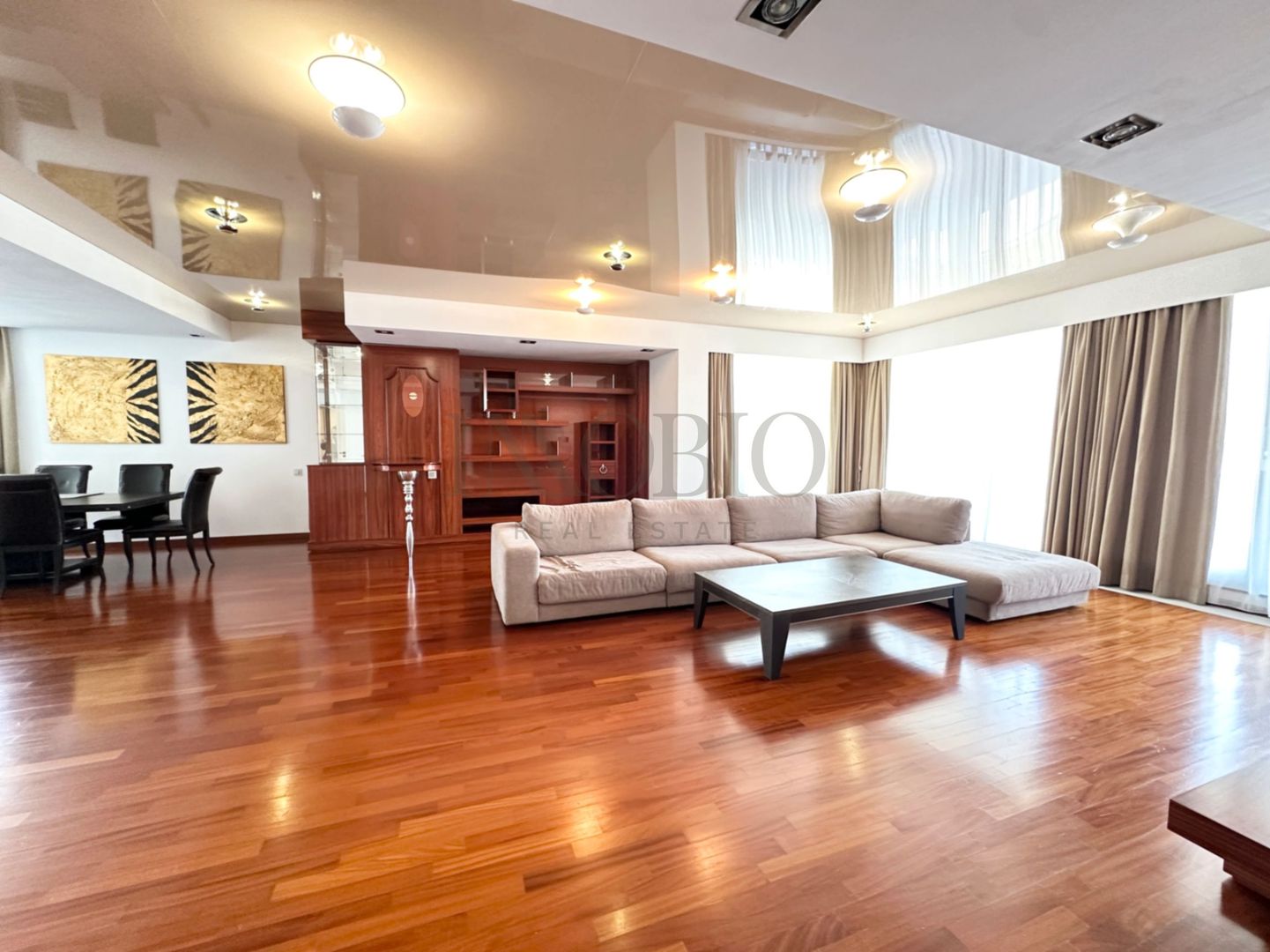 Penthouse | Washington Residence | 2 Locuri de Parcare - Poză 1
