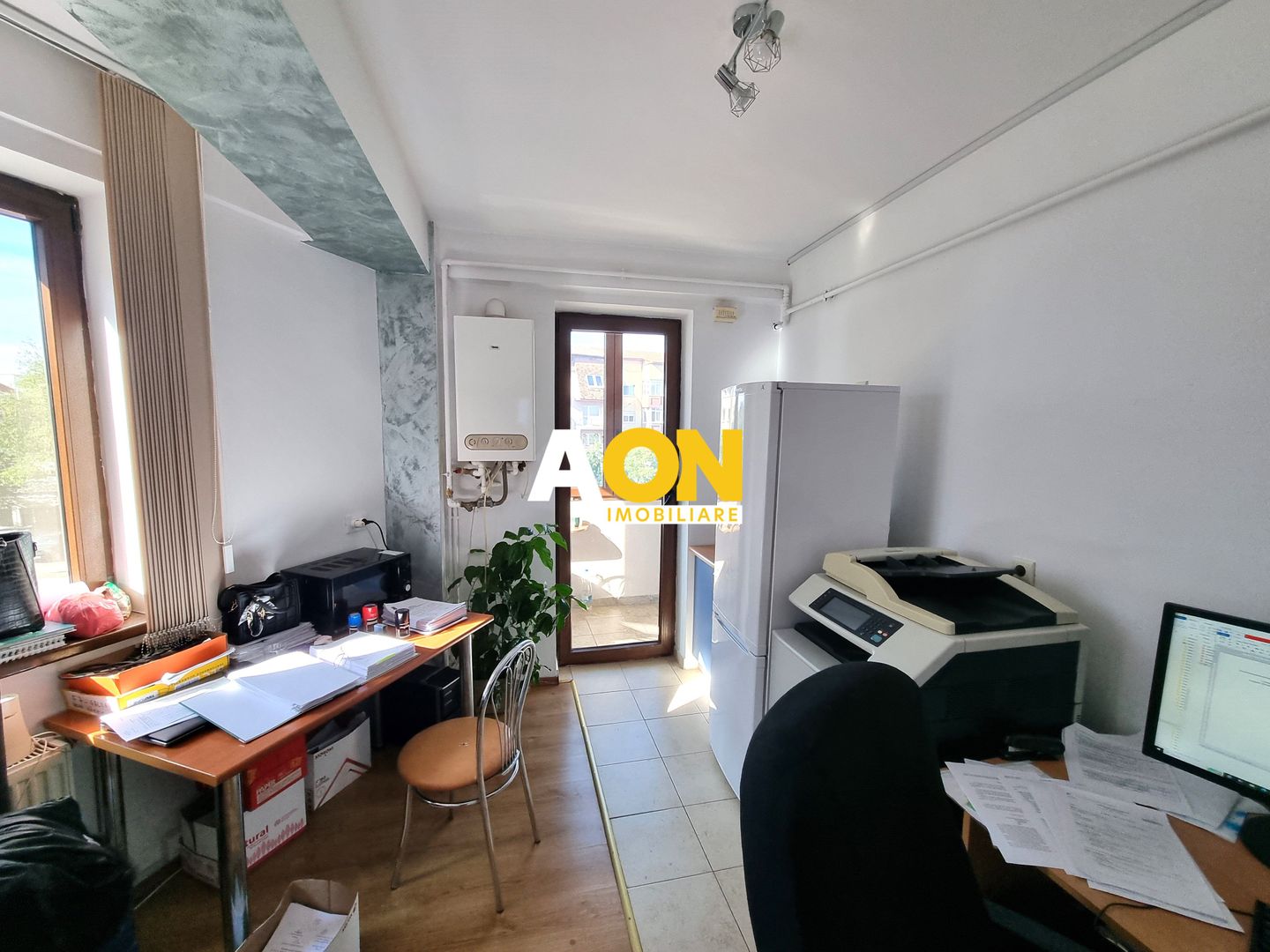 De vanzare apartament 2 camere, bloc nou, Cetate - Poză 4