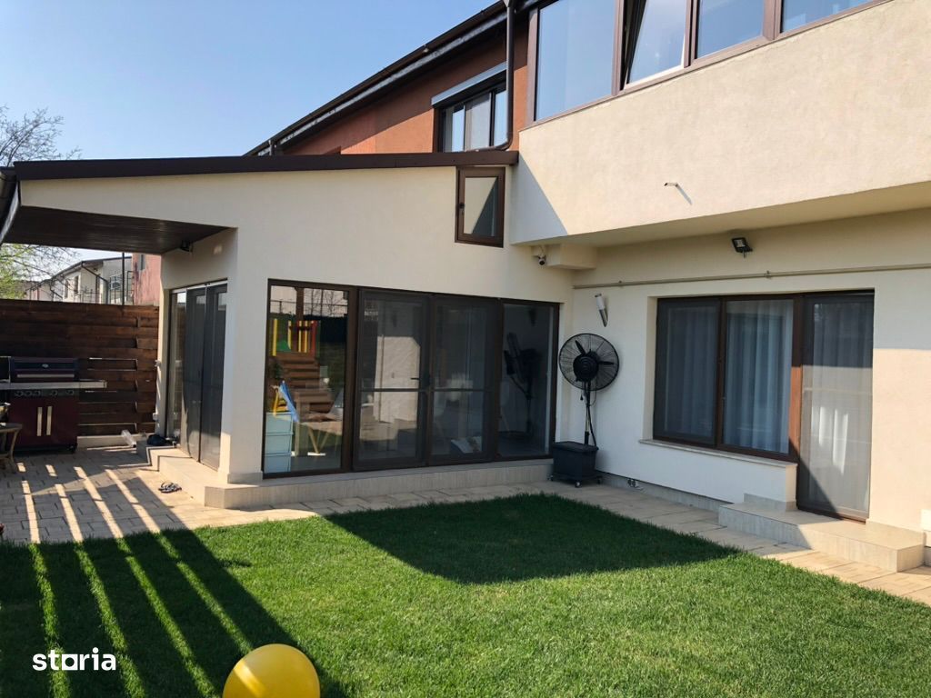 Vila Otopeni Central P+1+M, 0% comision - Poză 1