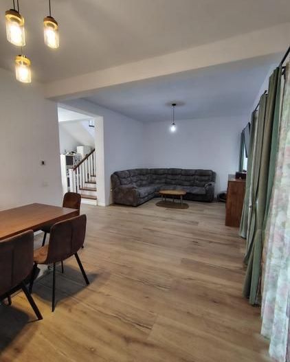 Giroc | Duplex separat prin camera tehnica | 4 camere | Complet mobilat - Poză 4