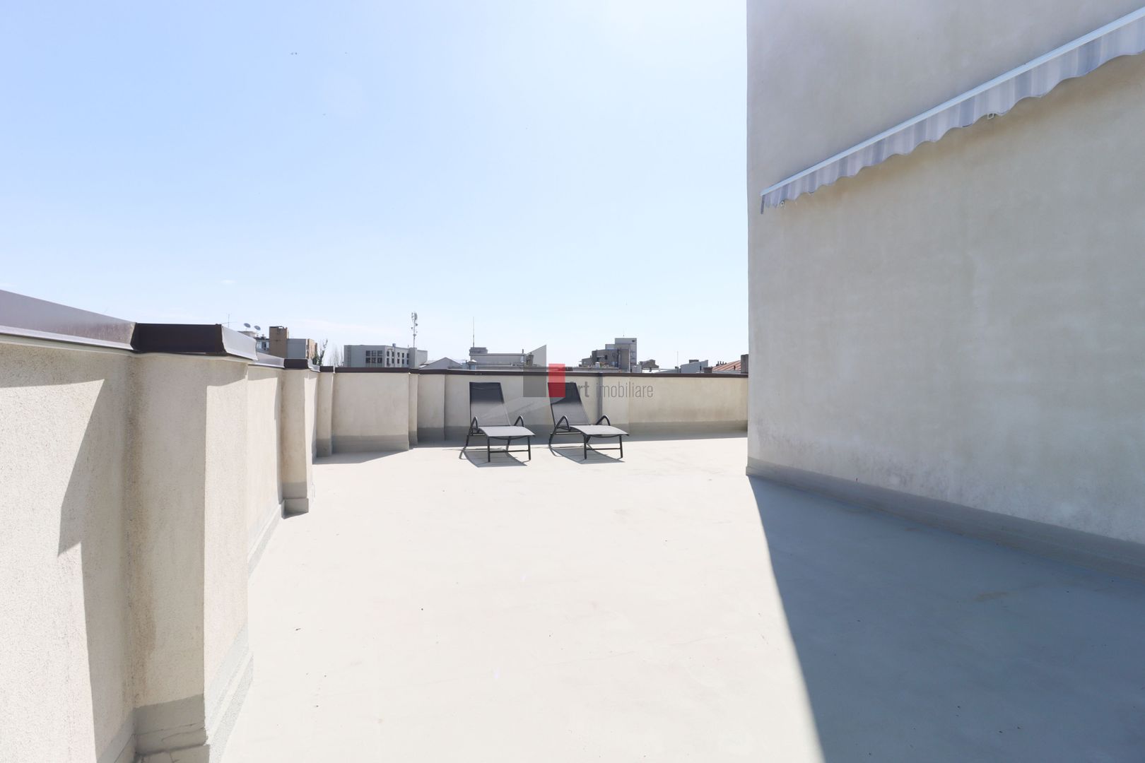 Apartamentul "COBERTURA",  PENTHOUSE "PIATA SPANIEI", TERASA 63 mp, CONSOLIDAT - Poză 13