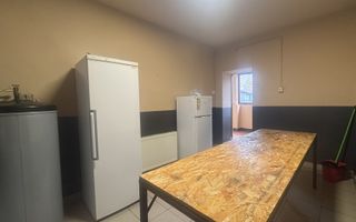 Casa de inchiriat 15 locuri cazare angajati, muncitori Micalaca Arad - Poză 8