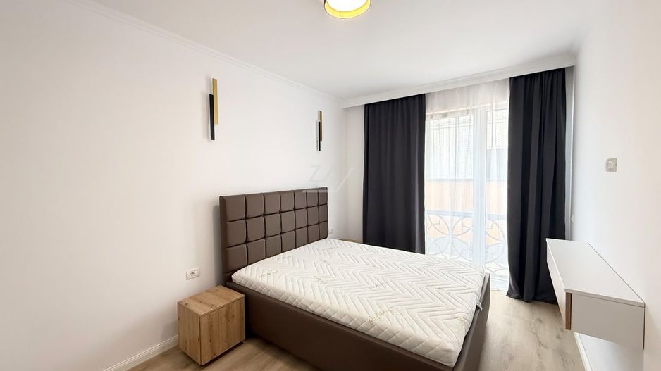 Comision 0! Mobilat si utilat complet. Bloc tip vila cu 6 apartamente si piscina - Poză 9