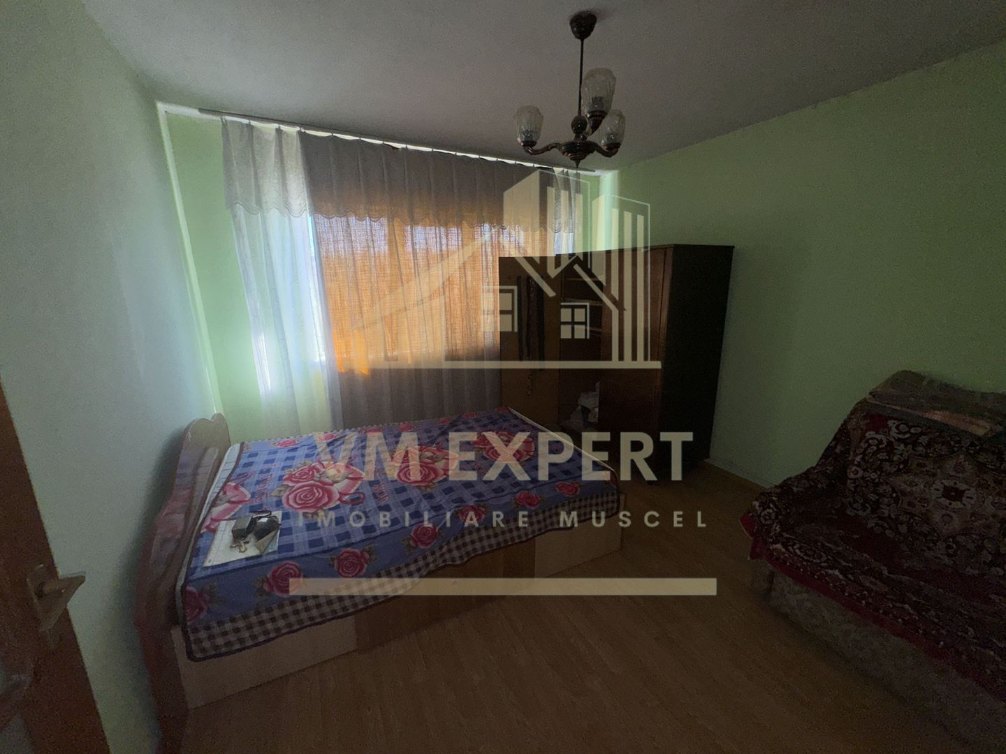 APARTAMENT 3 CAMERE ETAJ 2 CAMPULUNG CARTIER GRADISTE - Poză 10