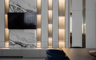 Vând apartament 3 camere complet mobilat și utilat - Poză 3