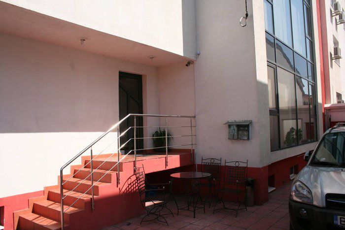 Vila pentru birouri in zona Bulevardul Banu Manta - Primaria Sector 1 - Poză 4