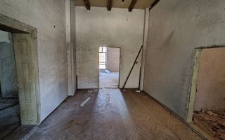 De vanzare Casa+Teren 1194MP In Centru Tautii Magheraus - Poză 9