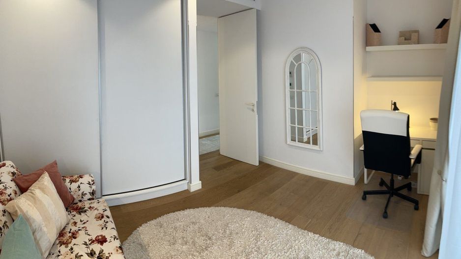 Inchiriere apartament 3 camere XL in Cortina Residence Herastrau - Poză 7