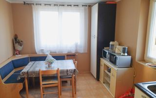 Oportunitate investitie! Casa 420 mp+balcoane-terasa 28 mp-Zavoaie - Poză 3