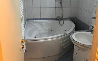 Apartament cu 3 camere Steaua etaj 2 - Poză 10