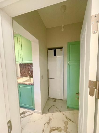 Apartament deosebit 4 camere – Piața Romană, renovat mobilat nou, design premium - Poză 12