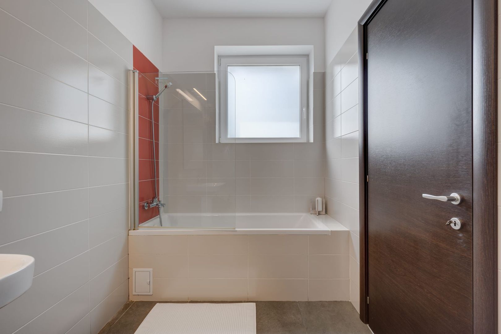 3 camere | 2 locuri parcare | boxa Laguna Residence - Poză 14