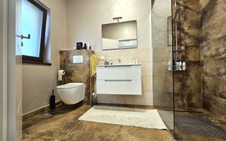 Casa Sibiu Cisnadioara, casa cu garaj, 5 camere, 3 bai - Poză 9