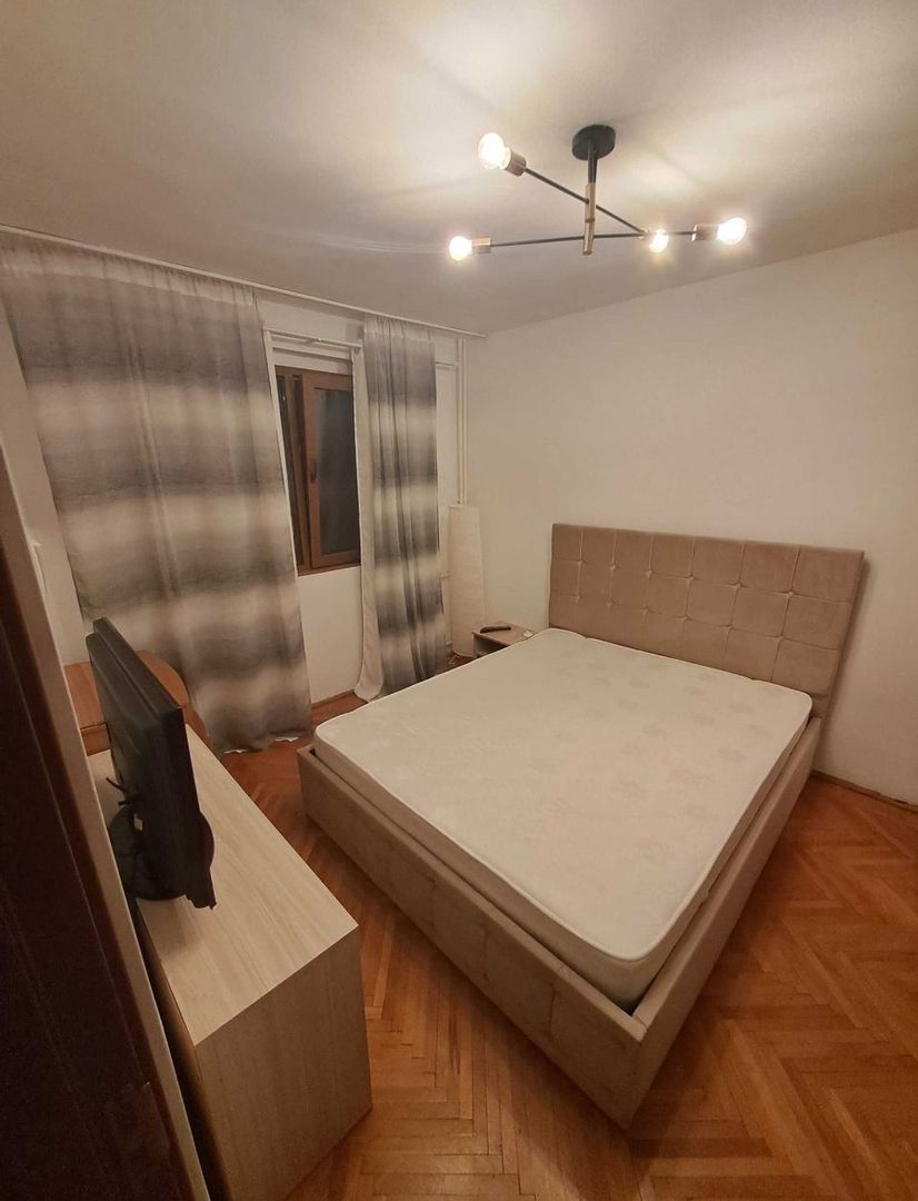 OFERTA Ap 2 camere Titan T487 - Poză 1