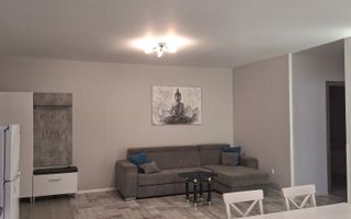 Apartament cu 2 camere, balcon și dressing, zona Terra, Florești. - Poză 1