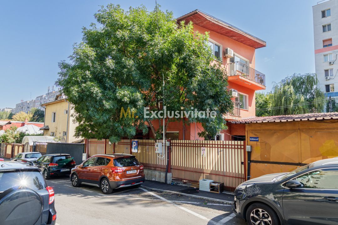Casa cu curte | Cladire pentru activitati comerciale si servicii - Poză 8
