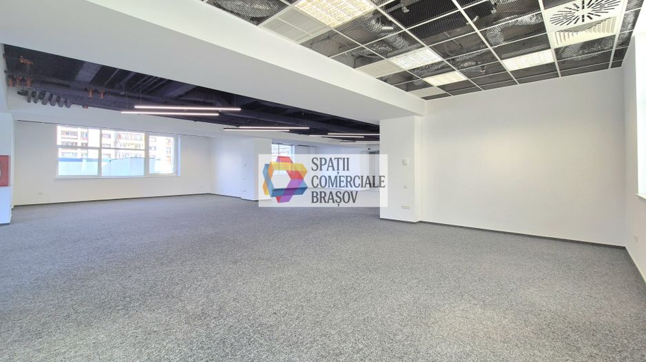 Spatiu de birouri ultramodern Brașov - 367 mp + Teresa 240 mp - Poză 3