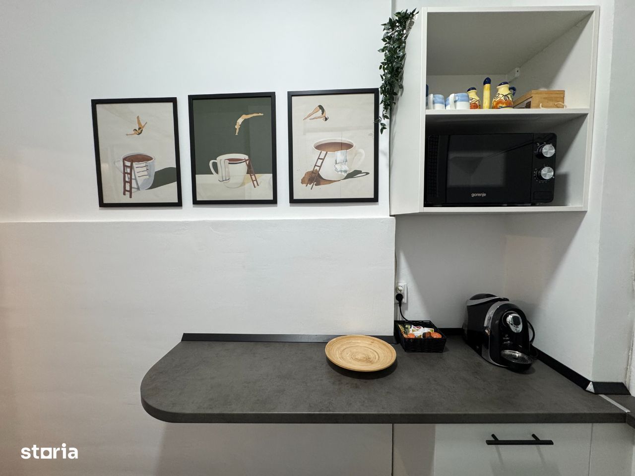 Apartament ultracentral 3 camere proaspat renovat - Poză 14