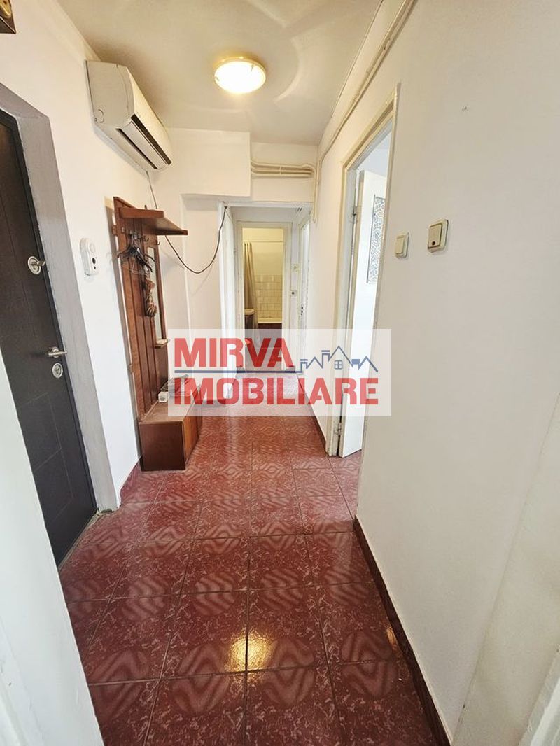 Vanzare apartament 2 camere, decomandat, zona Republicii - Poză 8