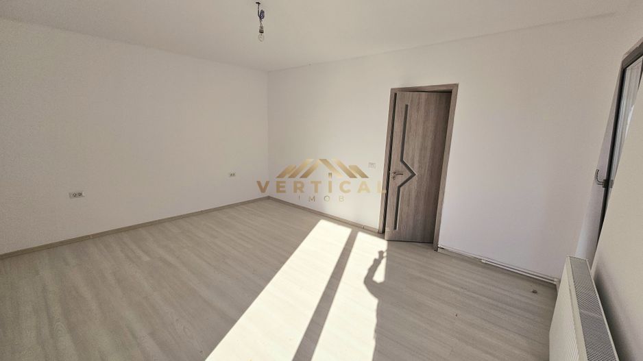 Vila 5 camere in comuna Berceni - Poză 11