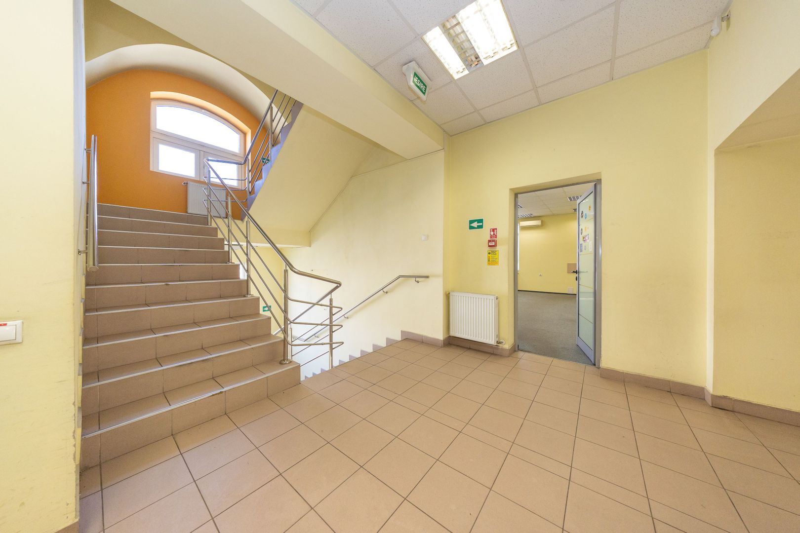 Cladire Comerciala Centrala Brasov | 612 mp | Ideal Investitie - Poză 8