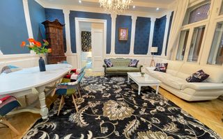 Apartament 4 camere spatios  in zona Sinaia - Poză 4