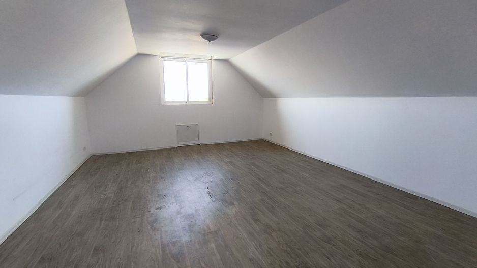Casa cu 4 camere cu teren de 14,340 mp + platforma de beton cu hala - Poză 6