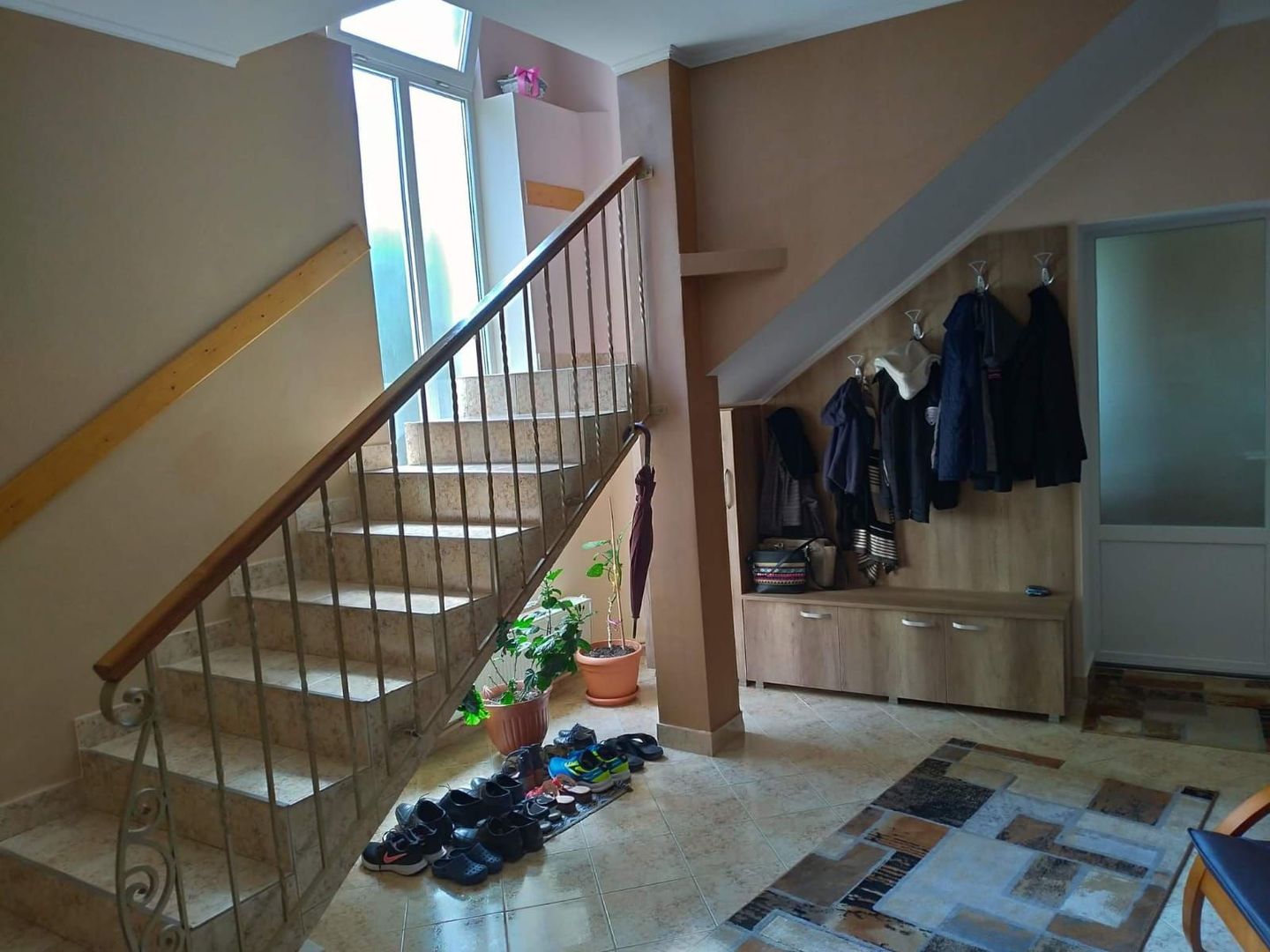 Ag EUROPA vinde casa individuala 7 cam  teren 4 ari zona TITULESCU . - Poză 7