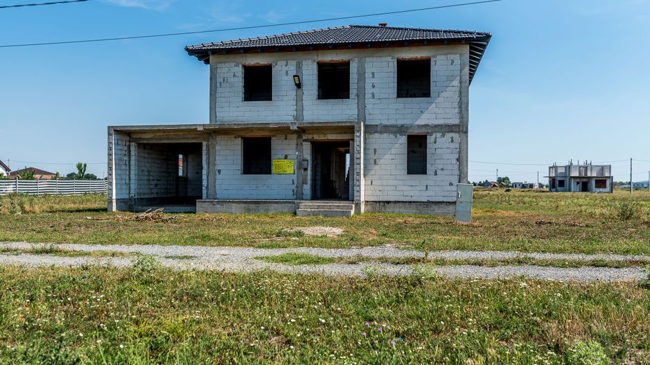 Vilă cu 5 camere | teren 1000 mp | cartier San Paolo (lângă Westfield) - Poză 1