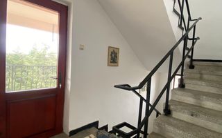 VILA CU 2500 MP TEREN LA 15 KM DE CRAIOVA CENTRU - Poză 6