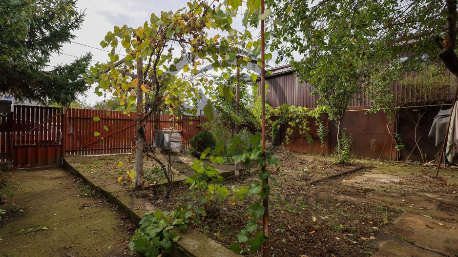 Casa 3 camere de vanzare | Cartier Vest - Mitica Apostol | Comision 0% - Poză 2