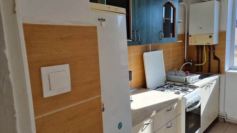 Apartamente de vânzare Lugoj,  Str. Anisoara Odeanu - Poză 4