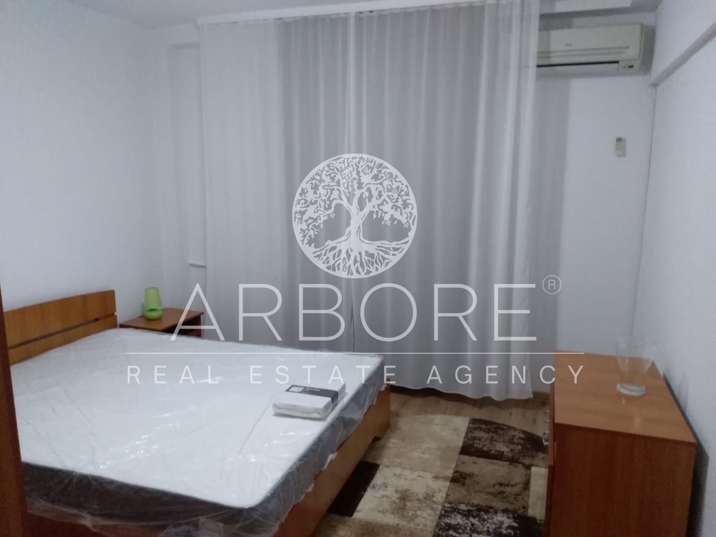 Inchiriere apartament Știrbei Vodă, 3 camere decomandat - Poză 1