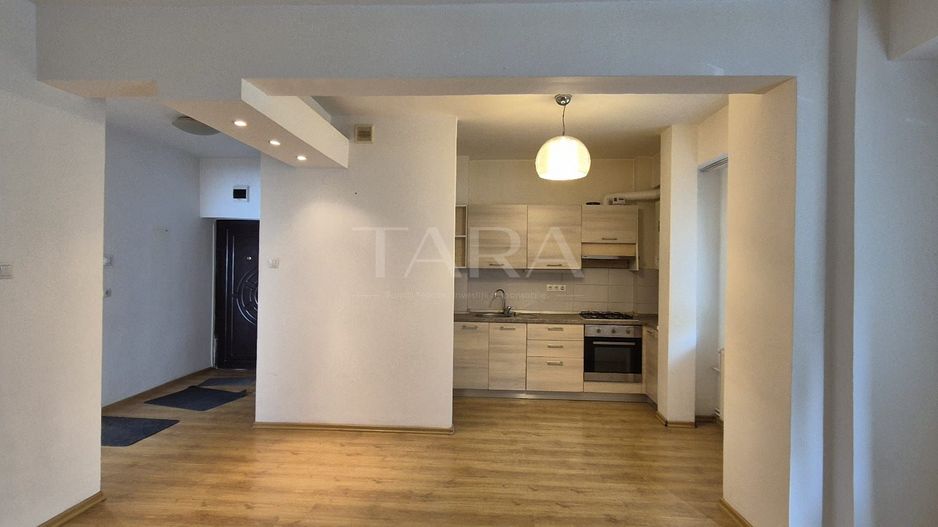 Apartament Confort sporit, Nicolae Titulescu, Interservisan. - Poză 3