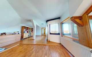 Casa deodebita zona Sacele -central - Poză 5