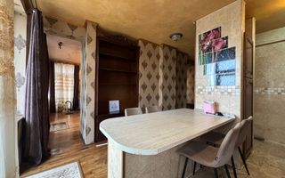 apartament 3 camere 100 mp pe 2 etaje zona Horea central, de închiriat - Poză 4