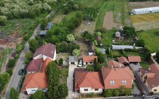 Oportunitate rara: Casa zona Titulescu cu teren generos 37.48 Ar - Poză 8