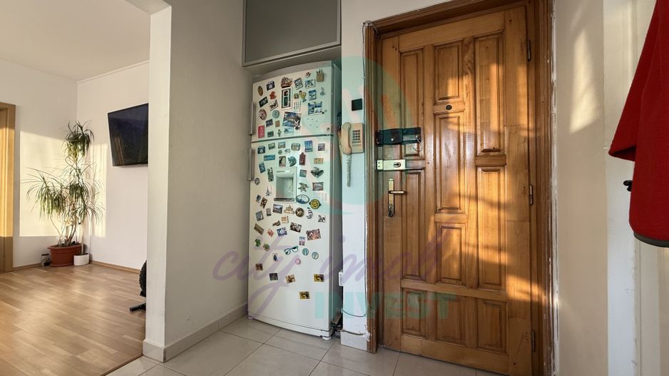 3 camere Piața Iancului – 50 m metrou, etaj superior, luminos - Poză 12