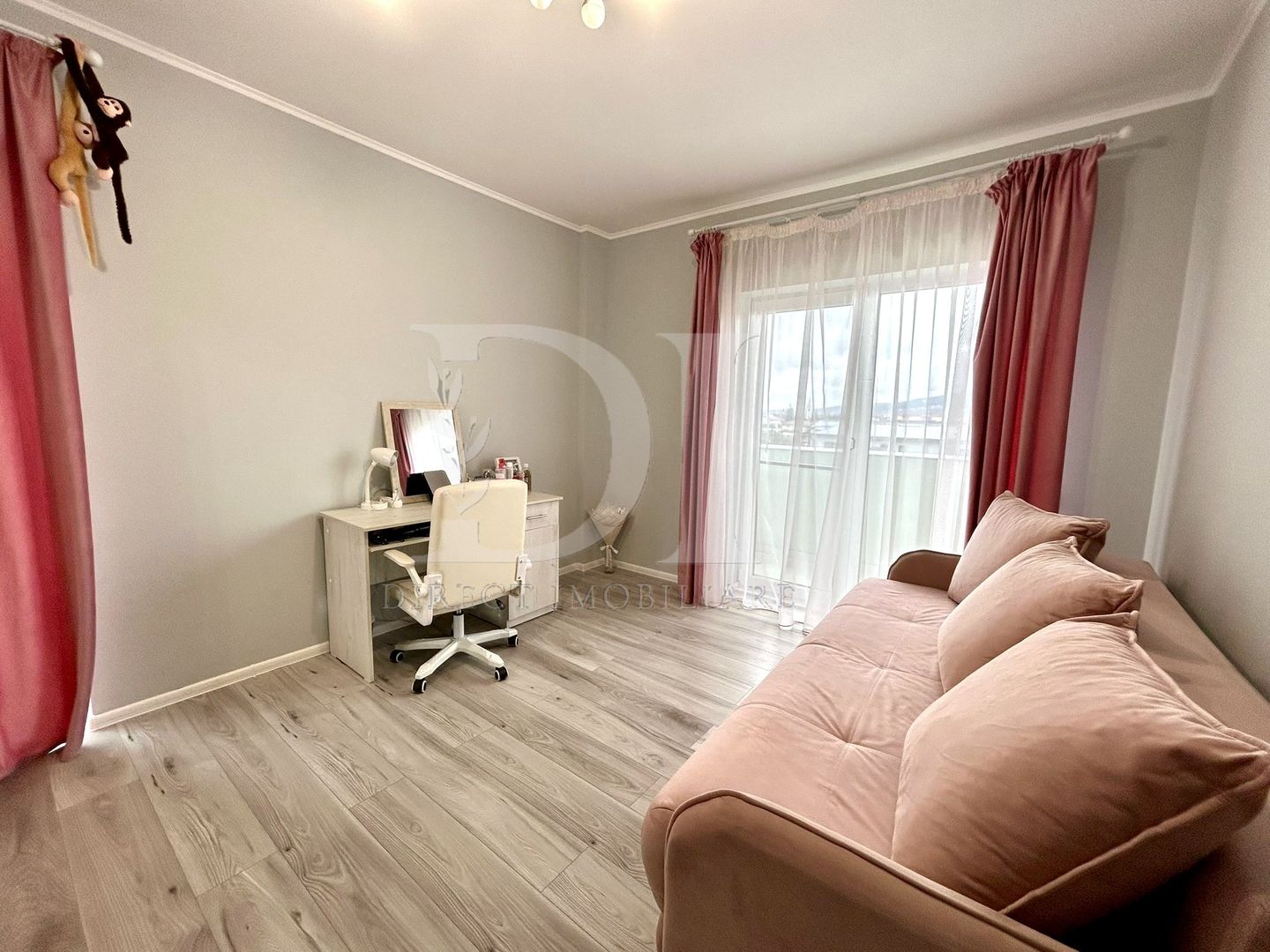 Apartament la cheie / terasa de 22 mp / Zona Terra - Poză 7