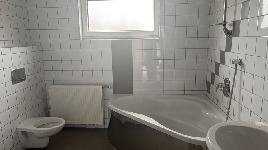 Individuala cu piscina - Poză 7