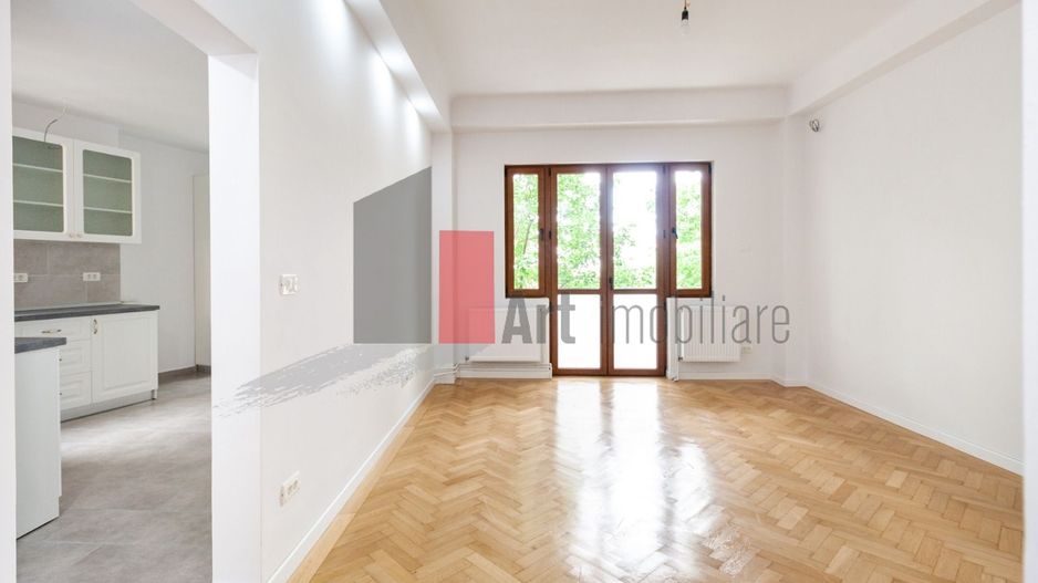 Apartamentul "ZORAGARRIA", Armeneasca,finisat lux, PRIMII LOCATARI DUPA RENOVARE - Poză 2