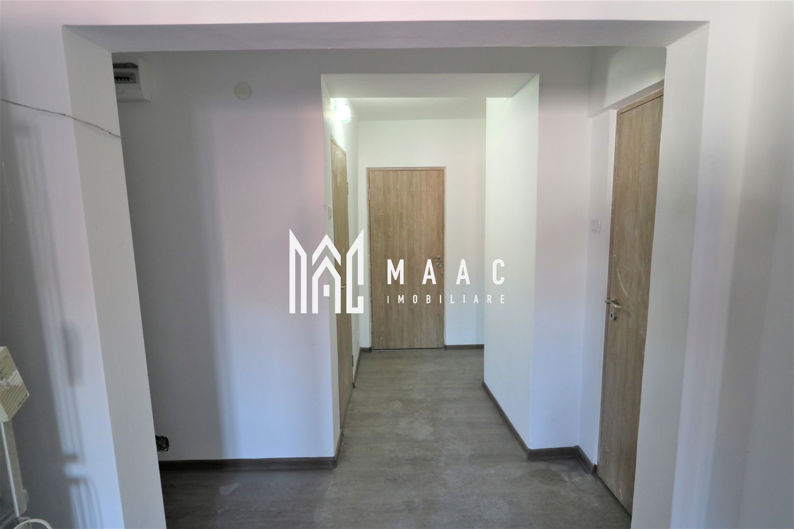 Apartament 4 camere | Decomandat | Zona Strand - Poză 10