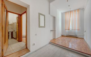 Garsoniera spatioasa in Centrul Vechi - Poză 8