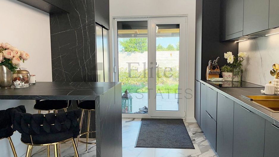 Casa premium cu 4 camere in Cartierul Episcopia din Oradea - Poză 5