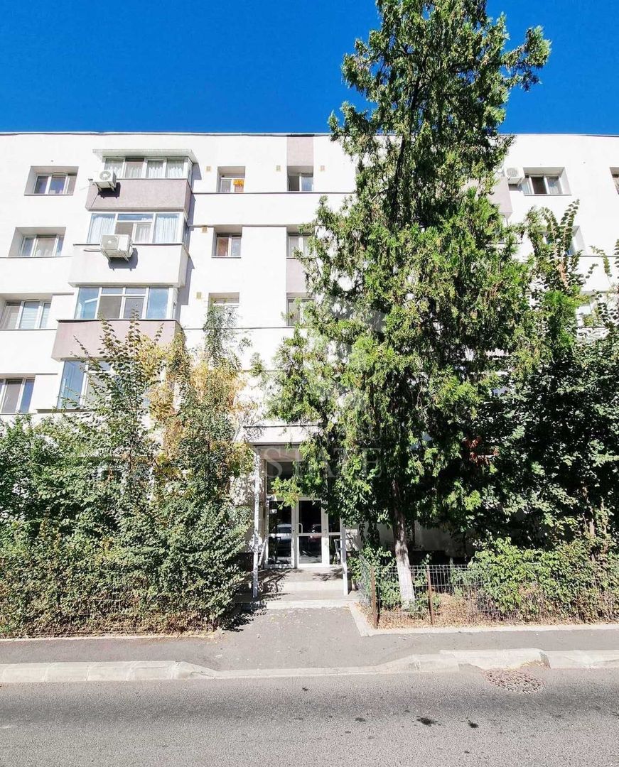 MILITARI LUJERULUI METROU 2 Camere Etaj 2din4 Bloc Reabilitat Termic - Poză 5