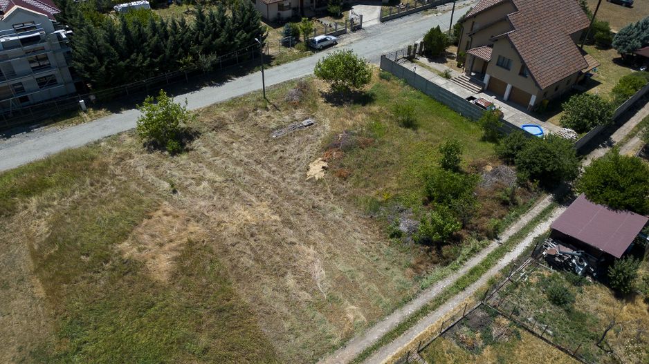 Loc de casă în Sânleani 412mp - Poză 5